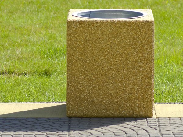 Abfallbehälter aus Beton id. 1004 - breite: 40cm