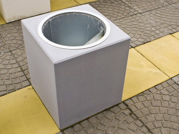 Abfallbehälter aus Beton id. 1005 - gesamthohe: 46,5cm