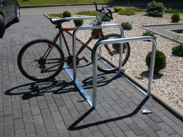 Anlehnbügel Fahrradständer U-TRIO - Höhe des Ständers: 80 cm