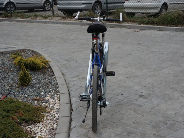 Einzelparker / Fahrradständer  U-19 wahlweise zum Aufdübeln oder Einbetonieren - Material: verzink
