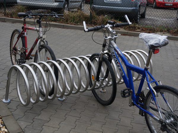 Fahrradständer/Spiralparker – Spirale Typ B-1, wahlweise zum Aufdübeln oder Einbetonieren -
