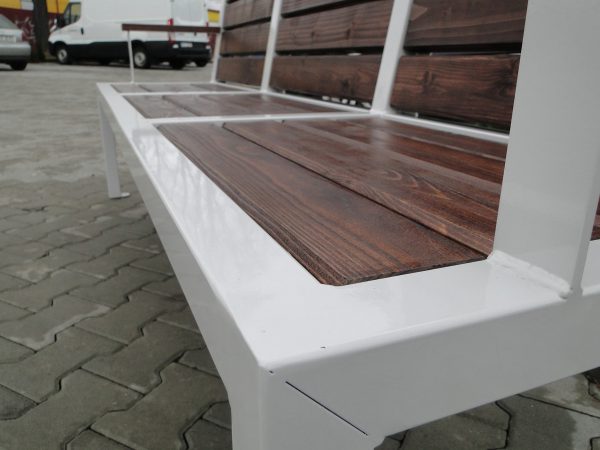 Parkbank 3 Sitzplätze mit Holzbelattung  43 - Material: verzinkter Stahl mit Pulverbeschichtung in