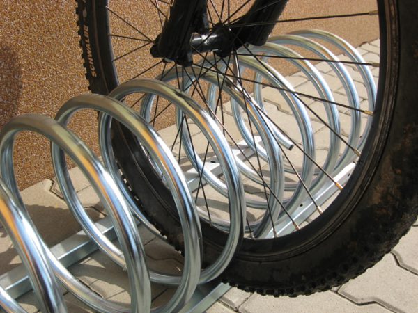 Ständer – kleine Spirale – Fahrradständer Spirale - Einstellplätze: 4