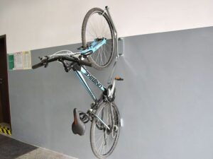 Fahrradträger ALPHA KOMFORT mit Unterstützung (Gasantrieb 800N) - Material: verzinkter Stahl